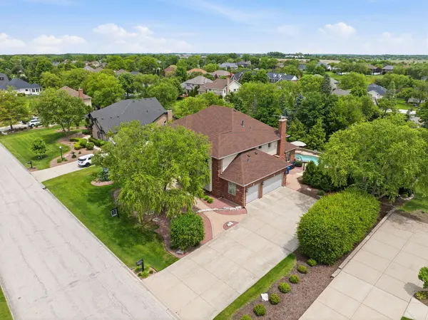 17033 S Deer Path DR, Homer Glen, IL 60491