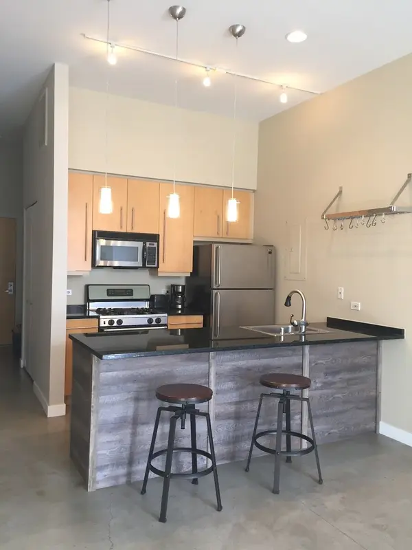 939 W Madison ST #604, Chicago, IL 60607