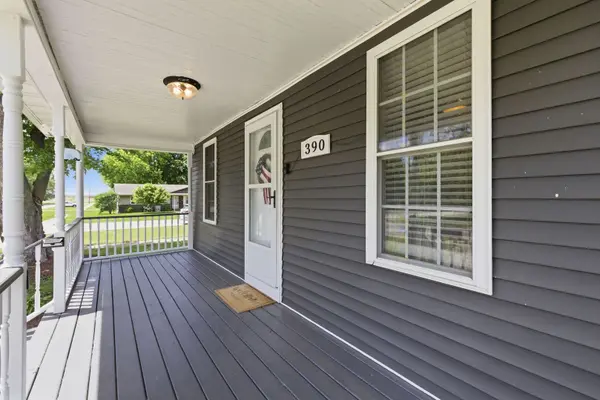 390 W Gordon ST, Coal City, IL 60416