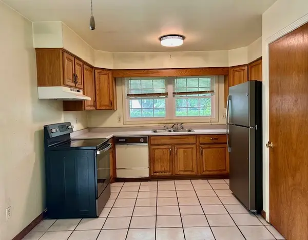 226 Meadows RD S, Bourbonnais, IL 60914