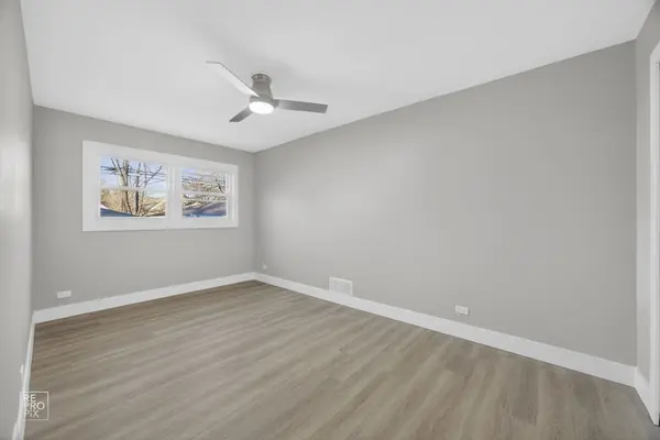 10240 S Torrence AVE, Chicago, IL 60617