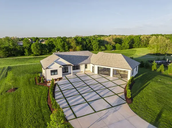 16137 S Stonewall DR, Newark, IL 60541