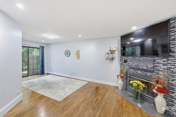 204 Bright Ridge DR, Schaumburg, IL 60194
