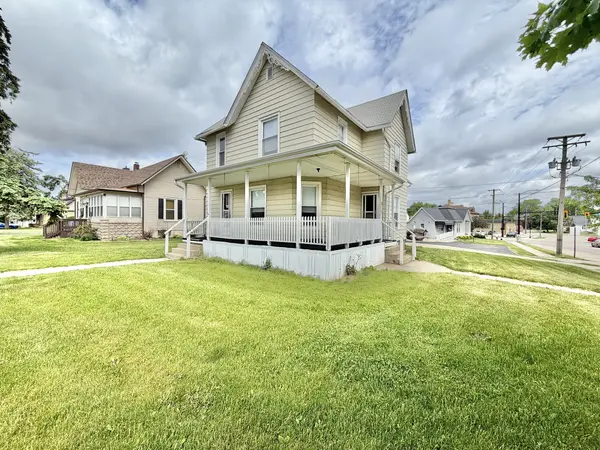 617 East AVE, Belvidere, IL 61008