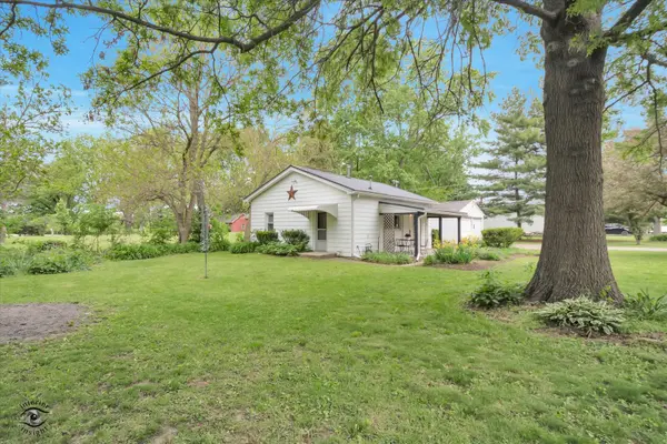32 Cross ST, Bristol, IL 60512