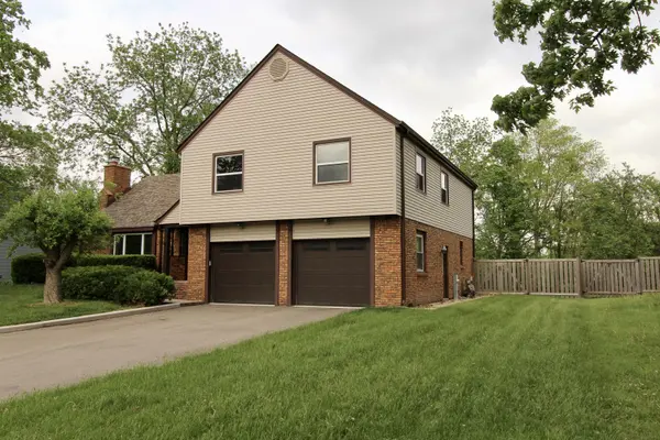 1505 Pheasant Run RD, Harvard, IL 60033