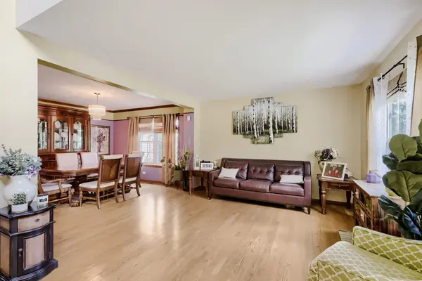3137 Bennett PL, Aurora, IL 60502