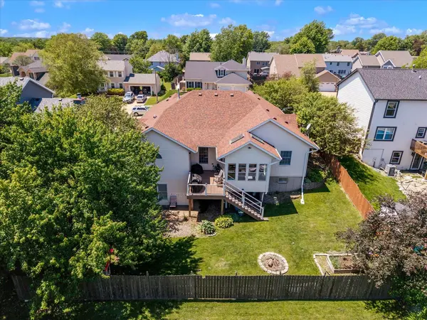 4319 Regency PL, Davenport, IA 52806