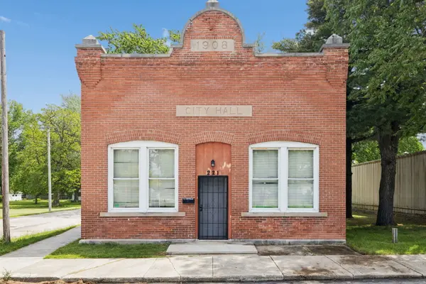 221 N Mitchell ST, Braceville, IL 60407
