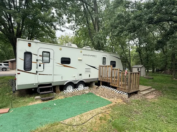 3-228 Woodhaven Lakes, Sublette, IL 61367