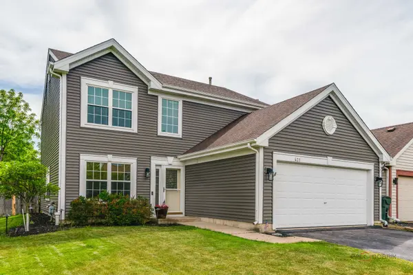 421 Rosewood XING, Lindenhurst, IL 60046