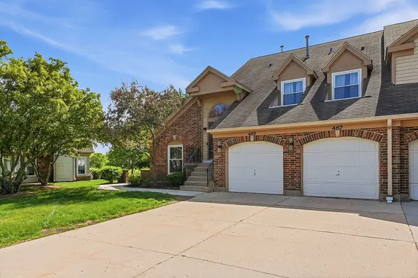 489 Banyan Tree LN, Buffalo Grove, IL 60089