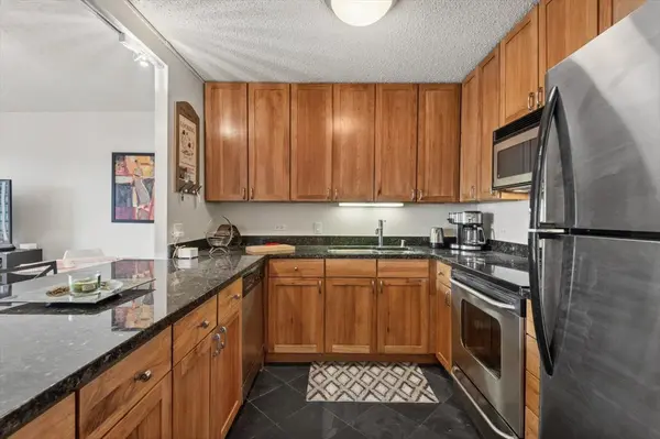 30 E Huron ST #2506, Chicago, IL 60611