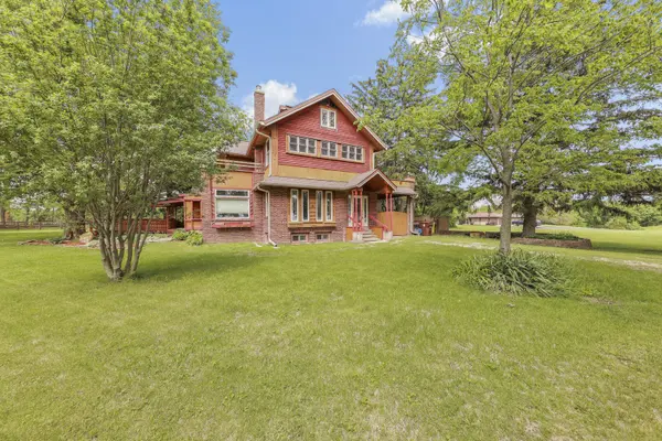 1035 N Gorham RD, Morris, IL 60450