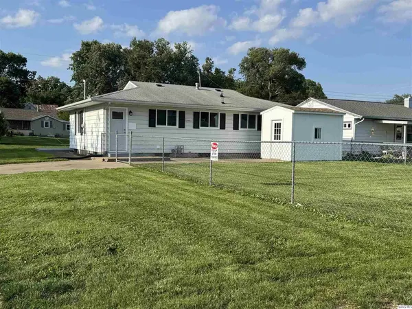 1700 Washington, Quincy, IL 62301