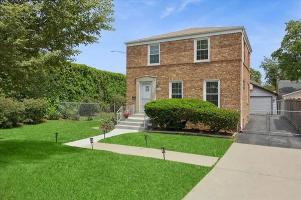 619 Westchester BLVD, Westchester, IL 60154