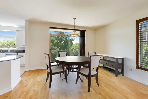 8400 Callie AVE #210, Morton Grove, IL 60053