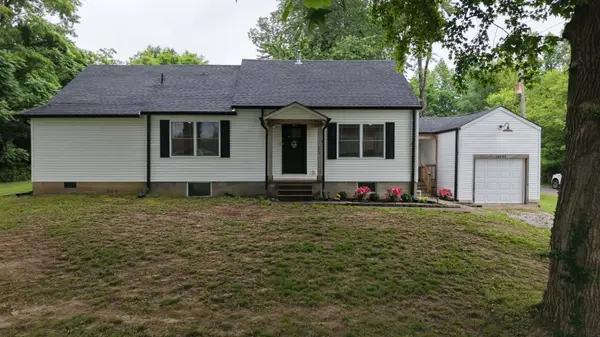 14045 State Highway 34 HWY, Benton, IL 62812
