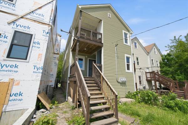 8739 S Colfax AVE, Chicago, IL 60617