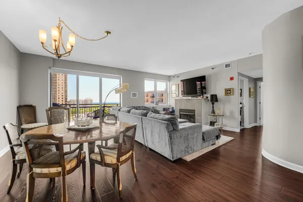 5 E 14th PL #1204, Chicago, IL 60605