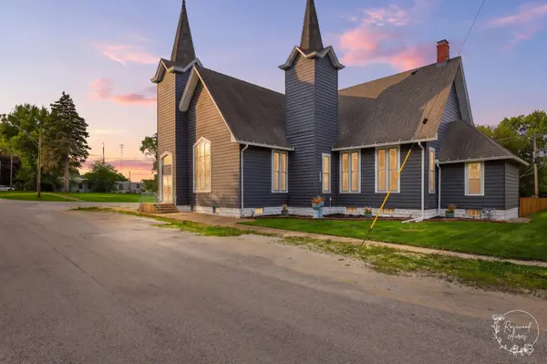 185 S Ames ST, Cabery, IL 60919
