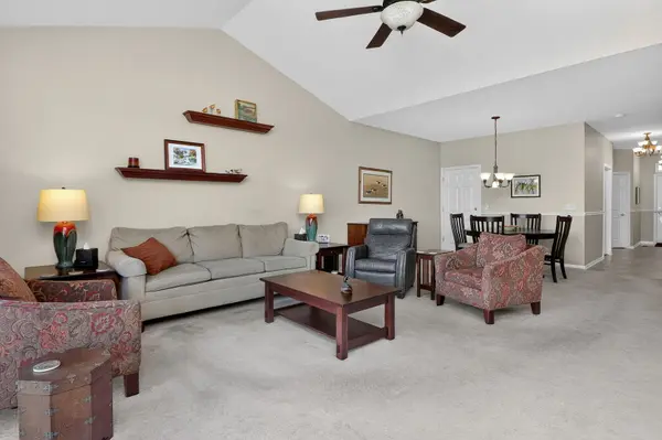 1574 SEDONA AVE, Aurora, IL 60504