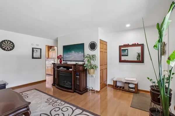 1450 Jefferson RD, Hoffman Estates, IL 60169