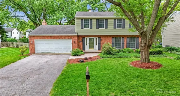 2318 Sudbury LN, Geneva, IL 60134