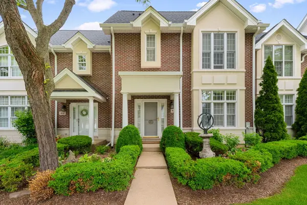 430 Park AVE, Clarendon Hills, IL 60514
