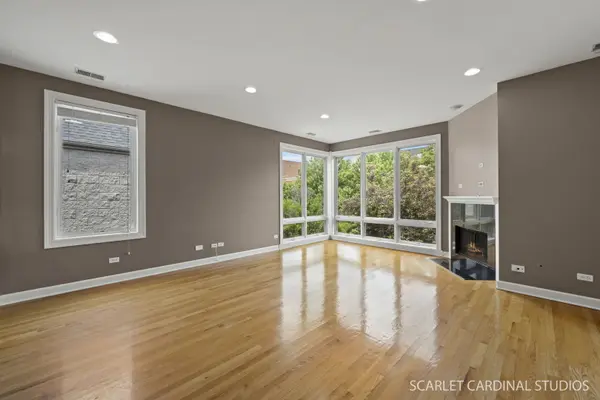 1419 W Fillmore ST #3W, Chicago, IL 60607