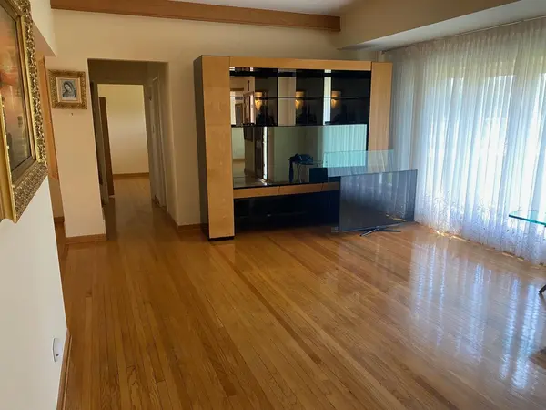7960 W Bryn Mawr AVE, Norwood Park Township, IL 60631