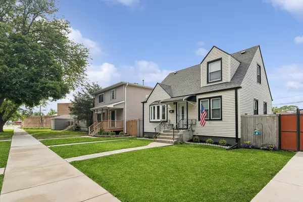 3933 W 85th PL, Chicago, IL 60652