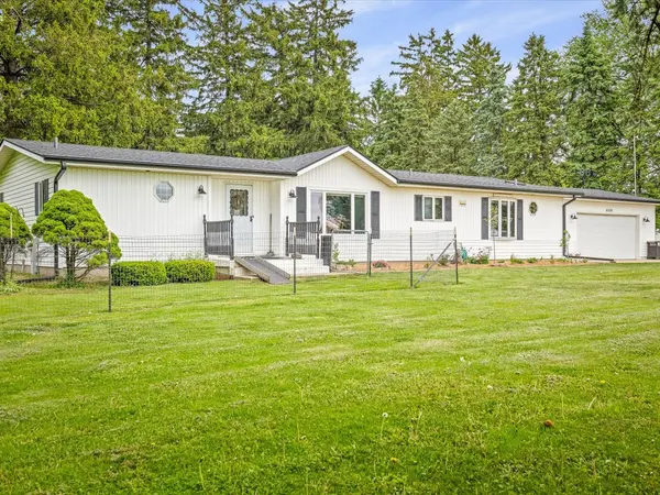 8500 Manchester RD, Capron, IL 61012