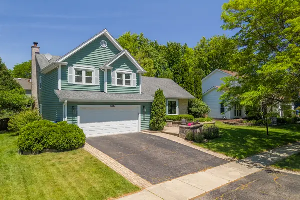 1205 Ardmore DR, Naperville, IL 60540