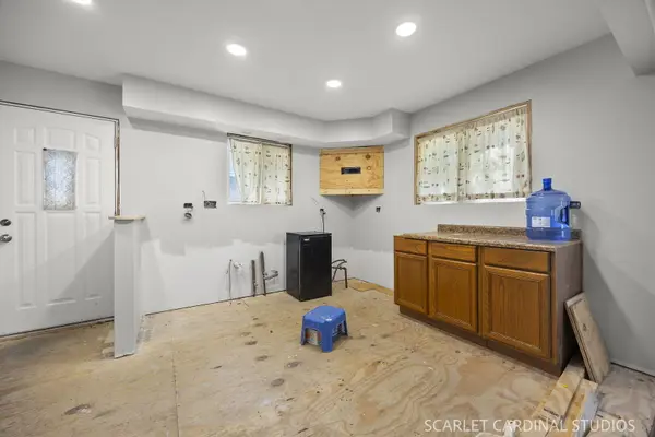 3S550 Wilbur AVE, Warrenville, IL 60555