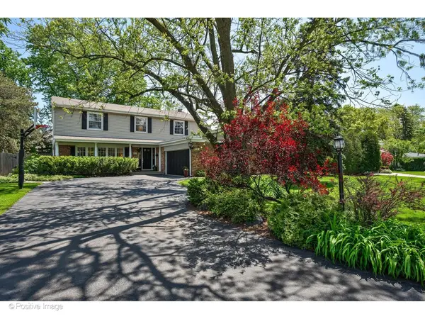 1367 SANFORD LN, Glenview, IL 60025