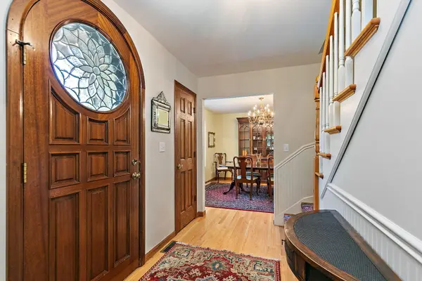 1159 Division ST, Barrington, IL 60010