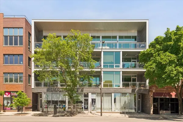 2242 W Chicago AVE #301,  Chicago,  IL 60622