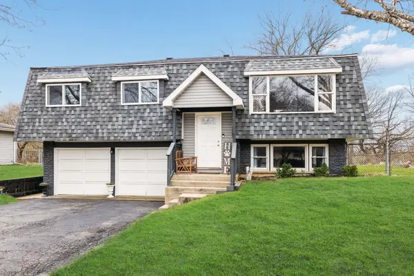 24254 S Burr RD, Channahon, IL 60410