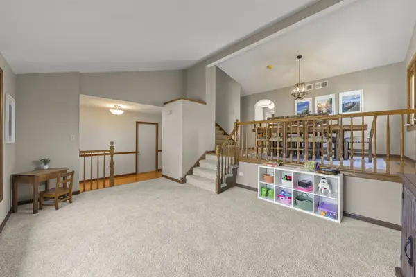 1825 Northbridge PL, Downers Grove, IL 60516