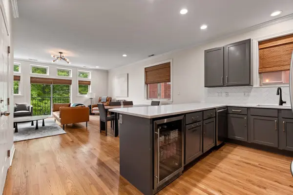 1929 N Sawyer AVE #2, Chicago, IL 60647