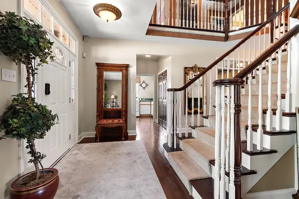 17320 Elk DR, Orland Park, IL 60467