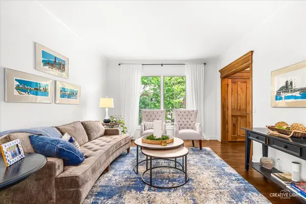 466 Stagecoach RUN, Glen Ellyn, IL 60137