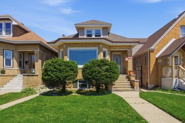 2937 N Nagle AVE, Chicago, IL 60634