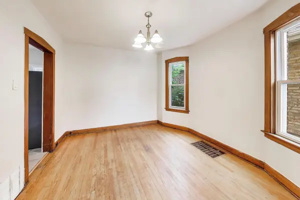 2728 N MAJOR AVE, Chicago, IL 60639