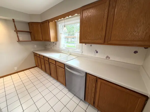 1234 Hickory RD, Homewood, IL 60430
