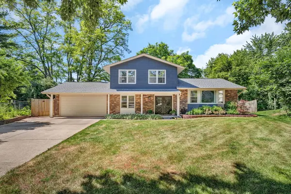 5 Assembly CT, Bolingbrook, IL 60440