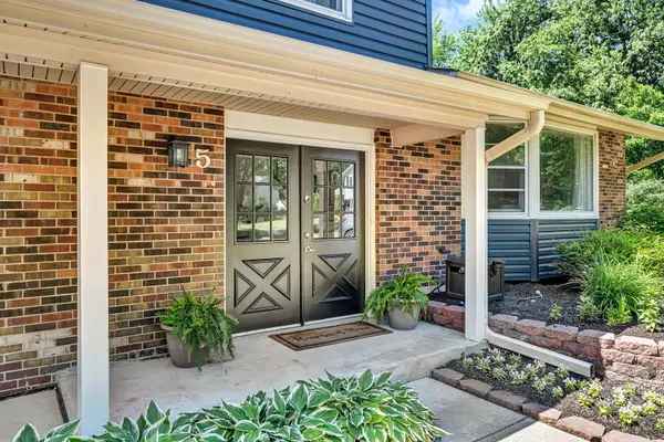 5 Assembly CT, Bolingbrook, IL 60440