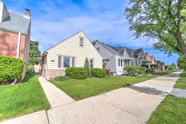 3330 N Orange AVE, Chicago, IL 60634