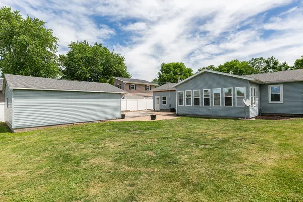 108 E 5th ST, Coal Valley, IL 61240